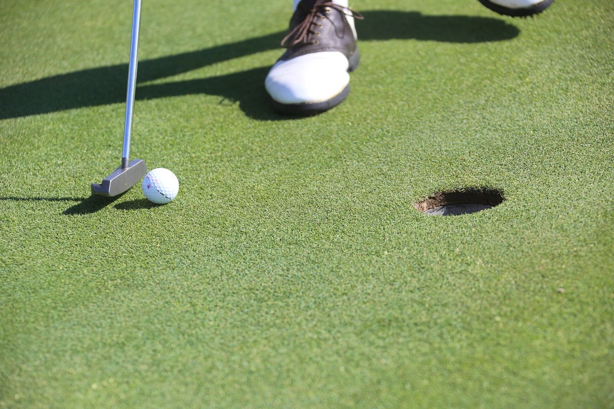 Choosing a golf ball
